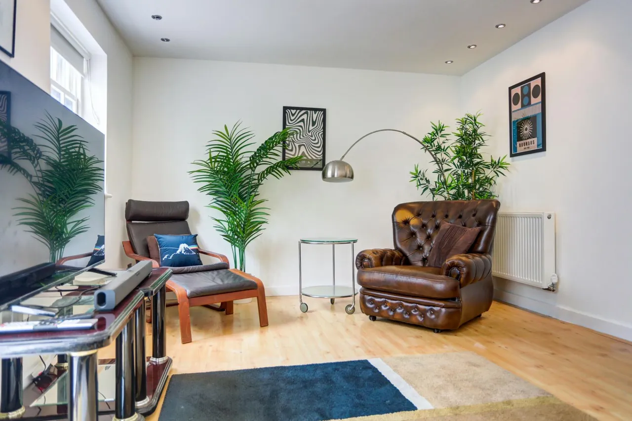 Royal Crescent Mews, Brighton, BN2, photo 12