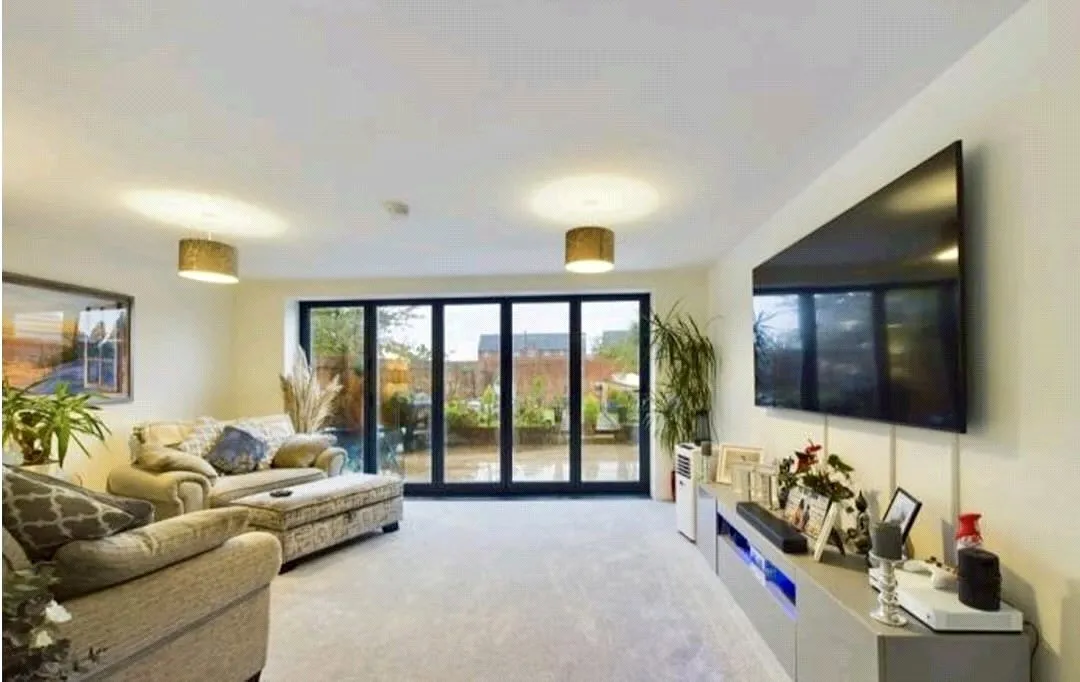 Devana Gardens, Chester, CH4, photo 5