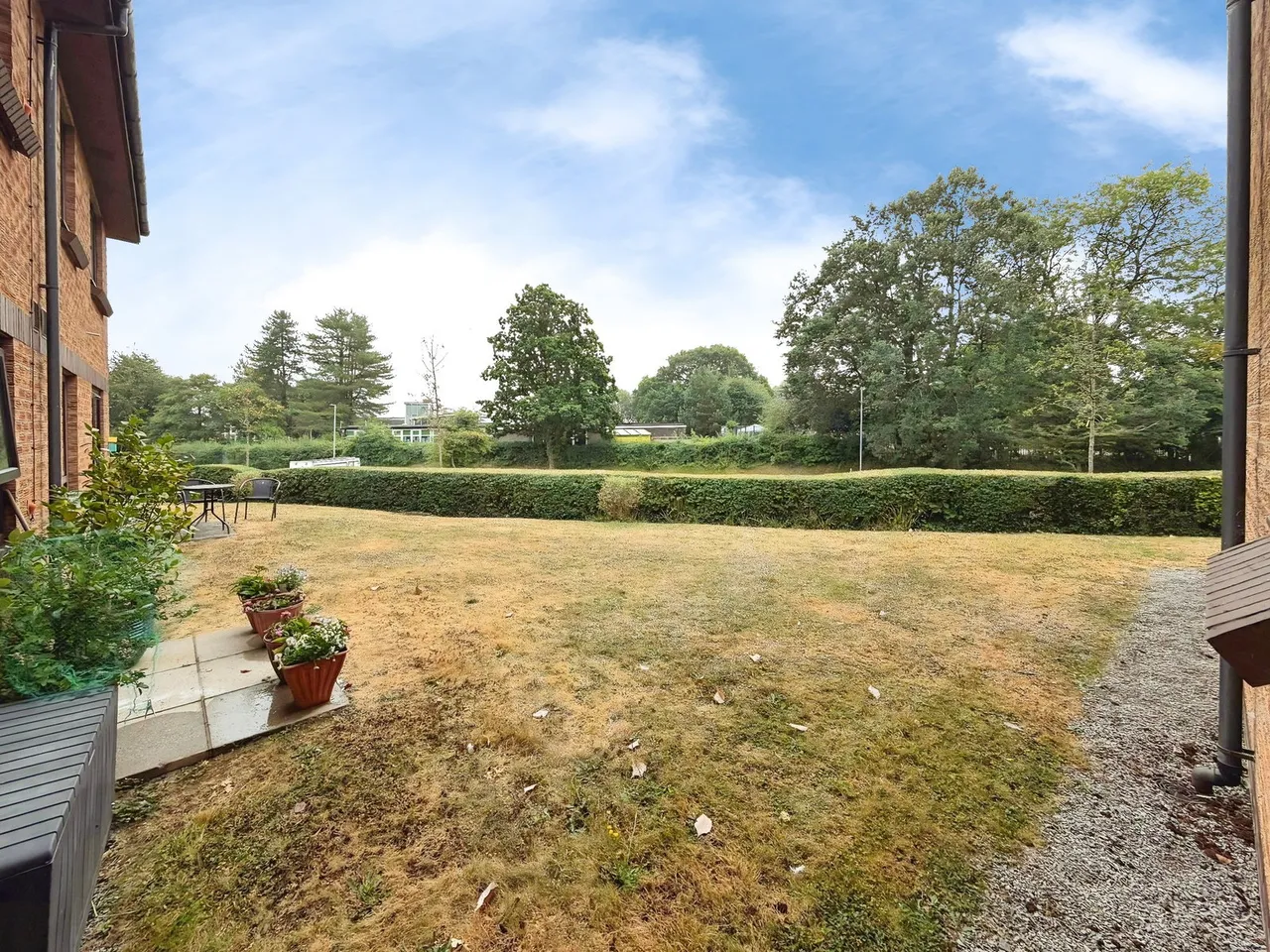 Parklands Court, Sketty, SA2, photo 22