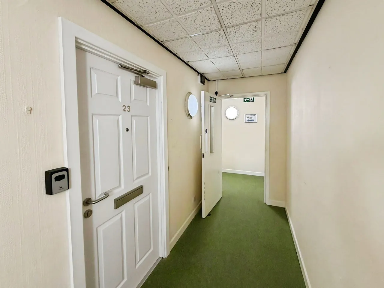 Parklands Court, Sketty, SA2, photo 8