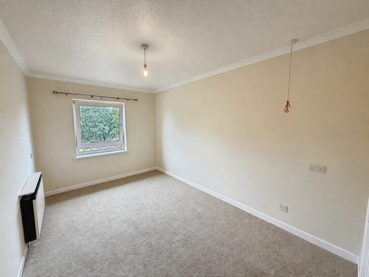 Parklands Court, Sketty, SA2, photo 17