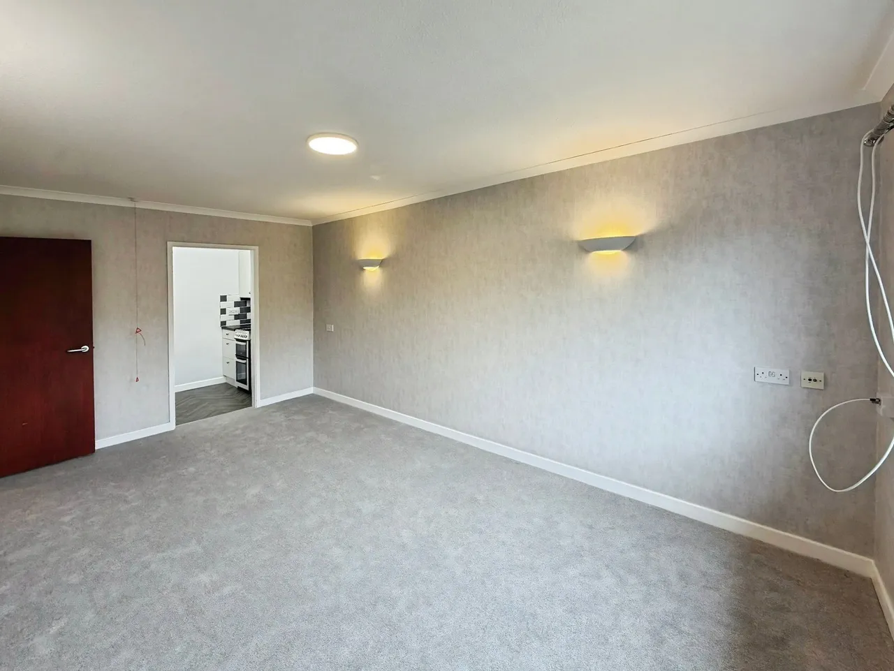Parklands Court, Sketty, SA2, photo 10