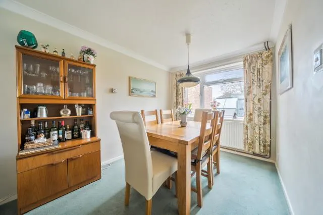 Braden Close, Aylesbury, HP21, photo 5