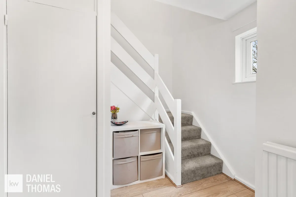 Daniel Thomas, Blackmore Court, EN9, photo 10