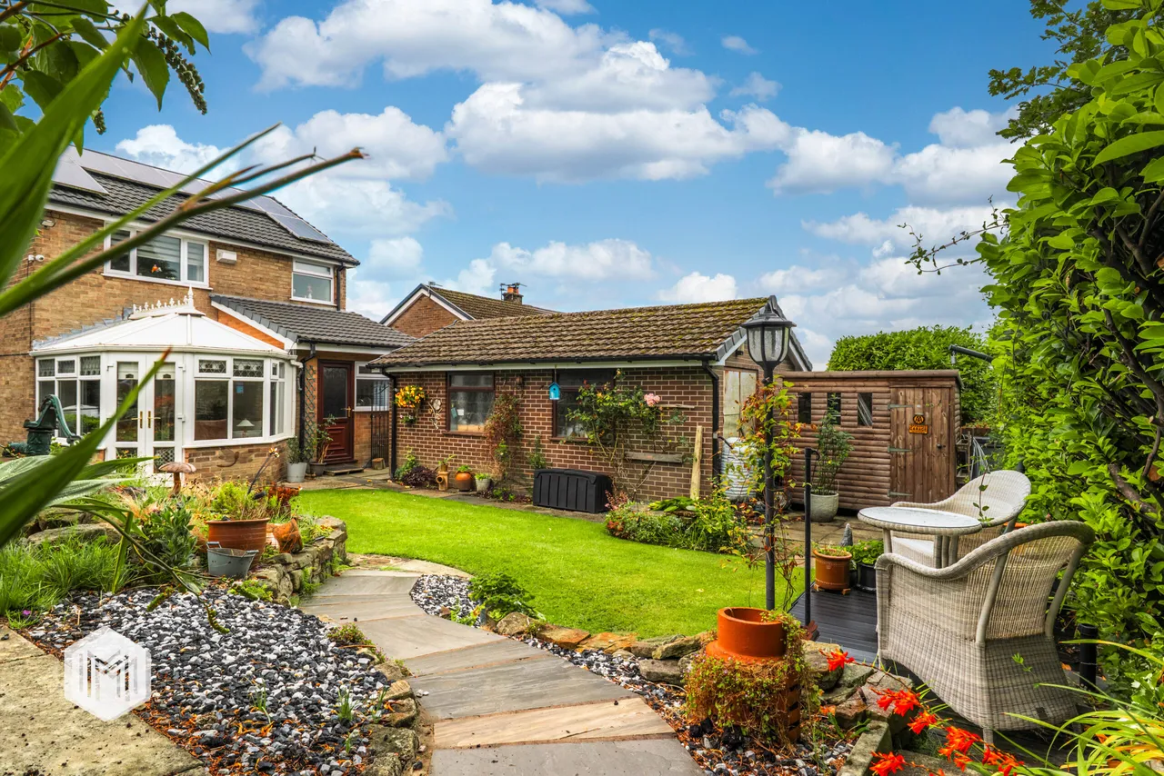 Christ Church Lane, Bolton, BL2 3QE, photo 18