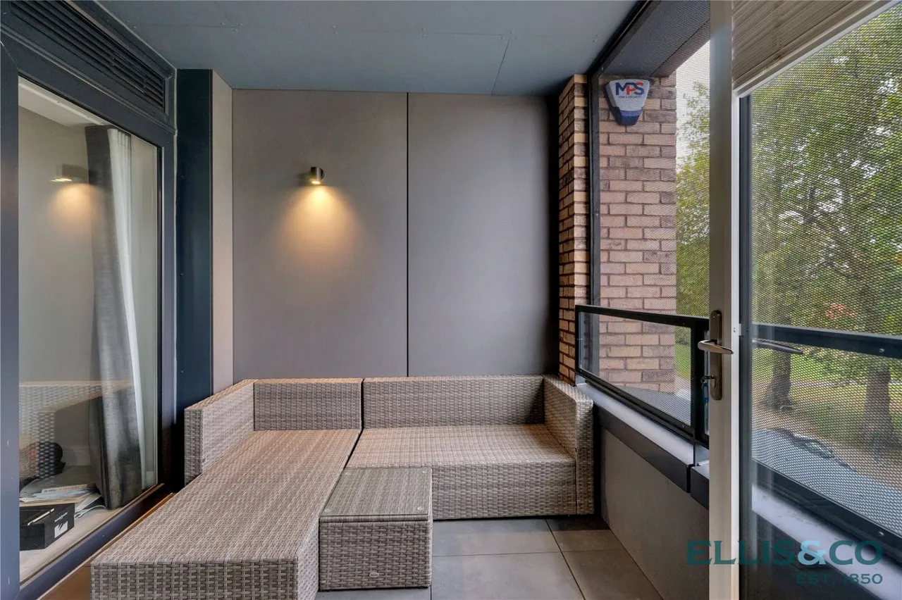Ballards Lane, Finchley, N3, photo 4