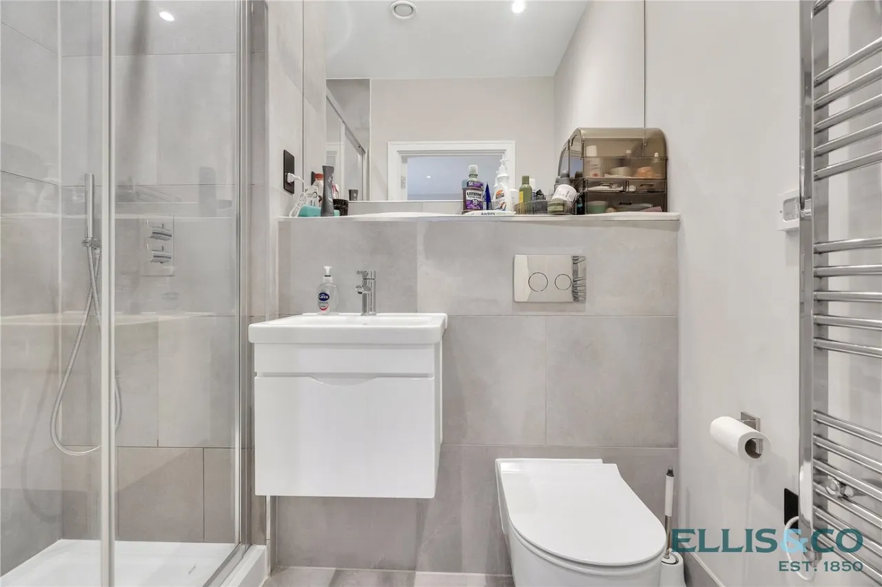 Ballards Lane, Finchley, N3, photo 6