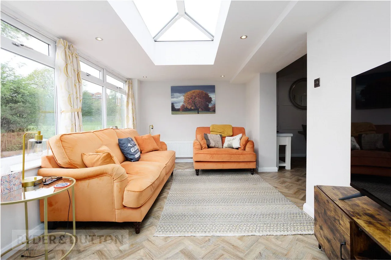 Chadderton Fold, Chadderton, OL1, photo 6