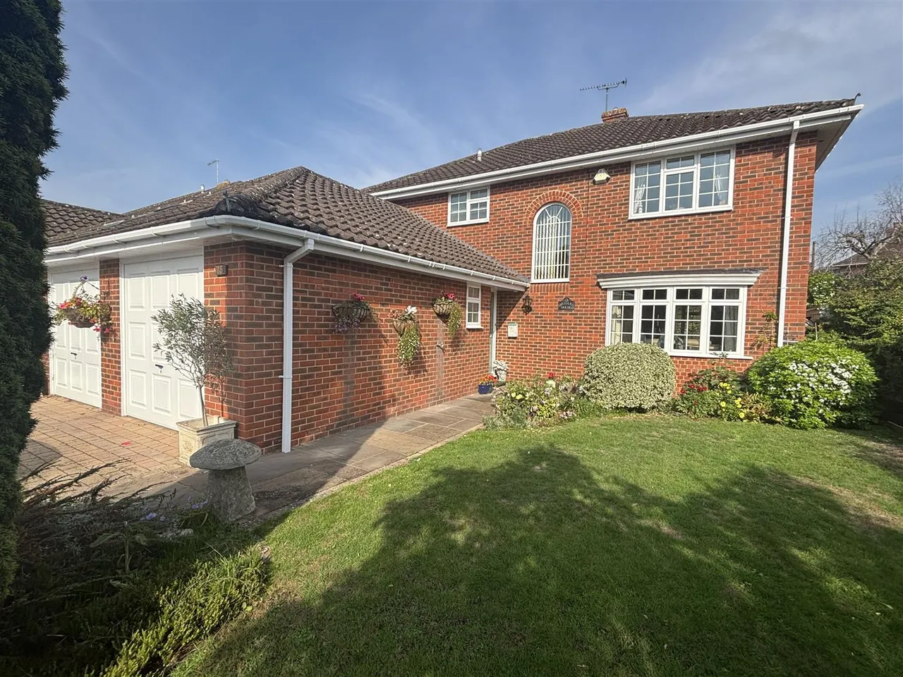 Walden Lodge Close, Devizes, SN10, photo 9