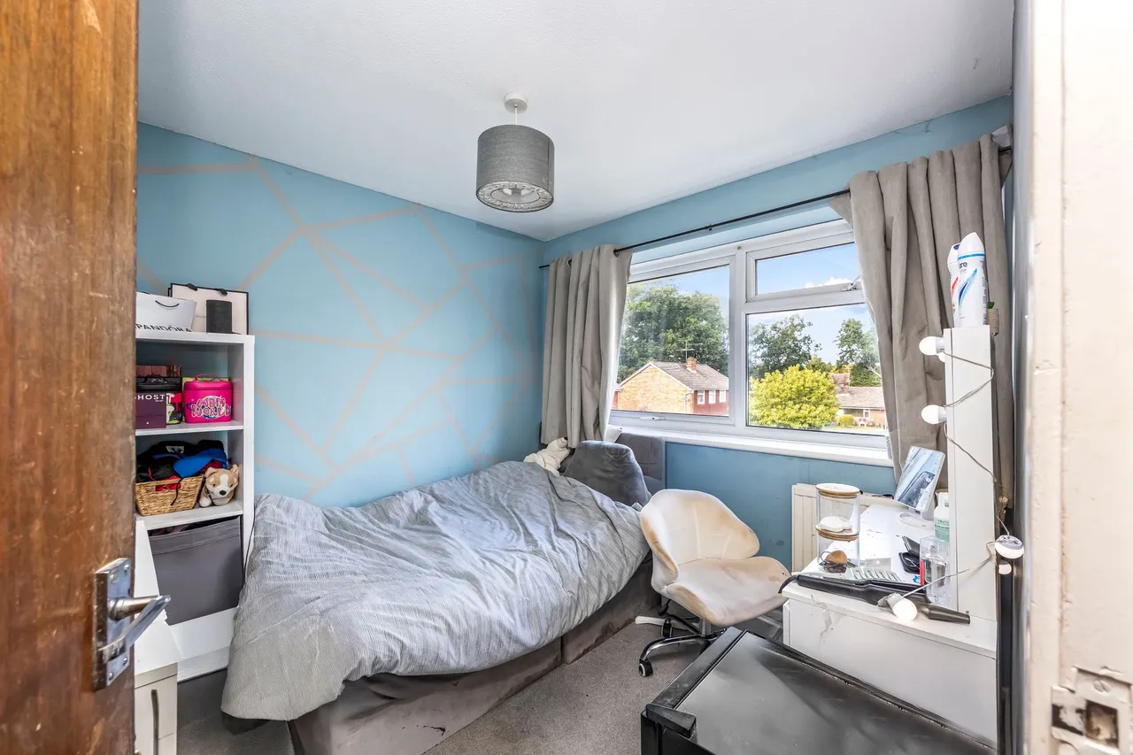 Collingwood Road, Horsham, RH12, photo 18