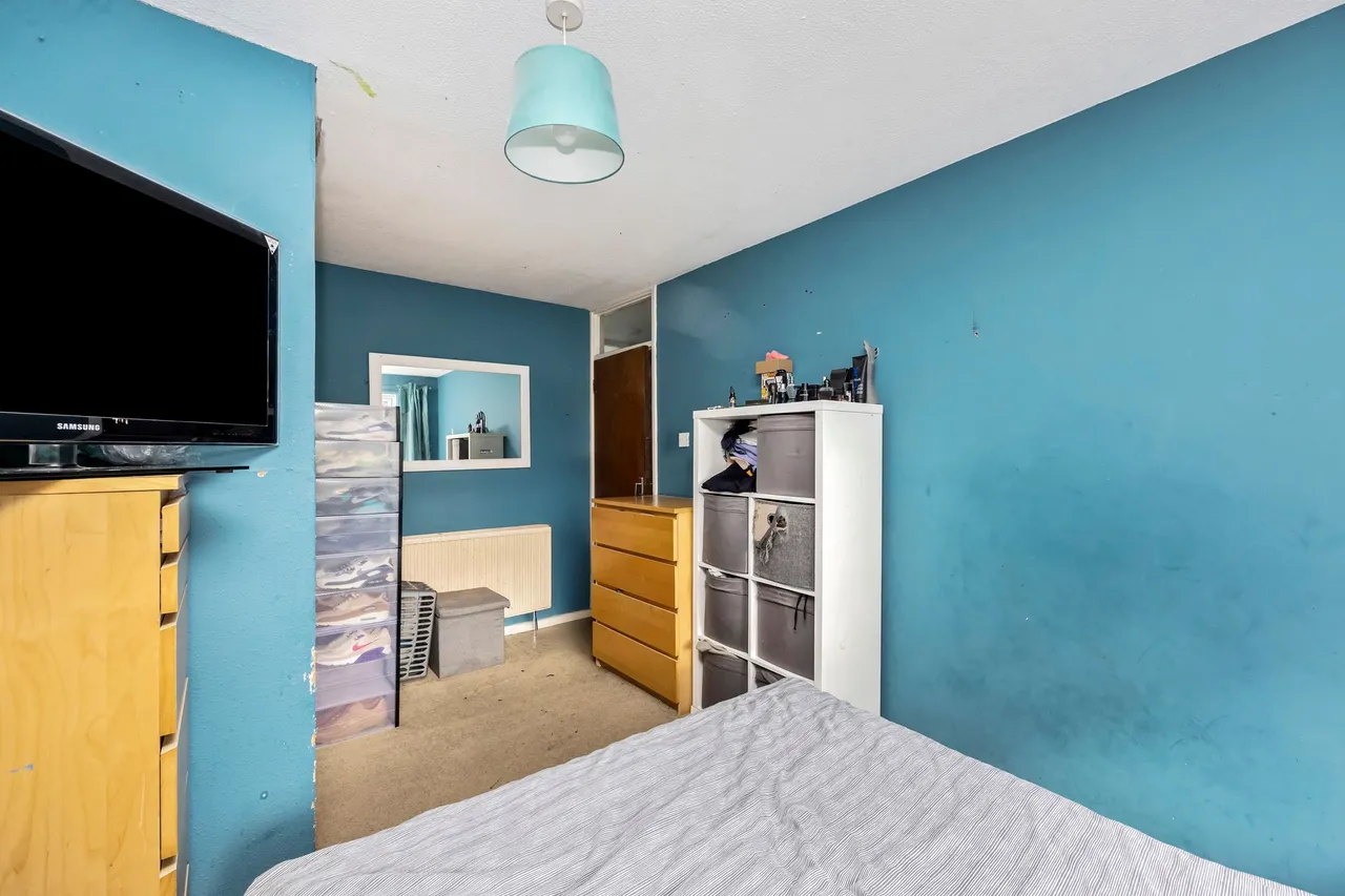 Collingwood Road, Horsham, RH12, photo 12