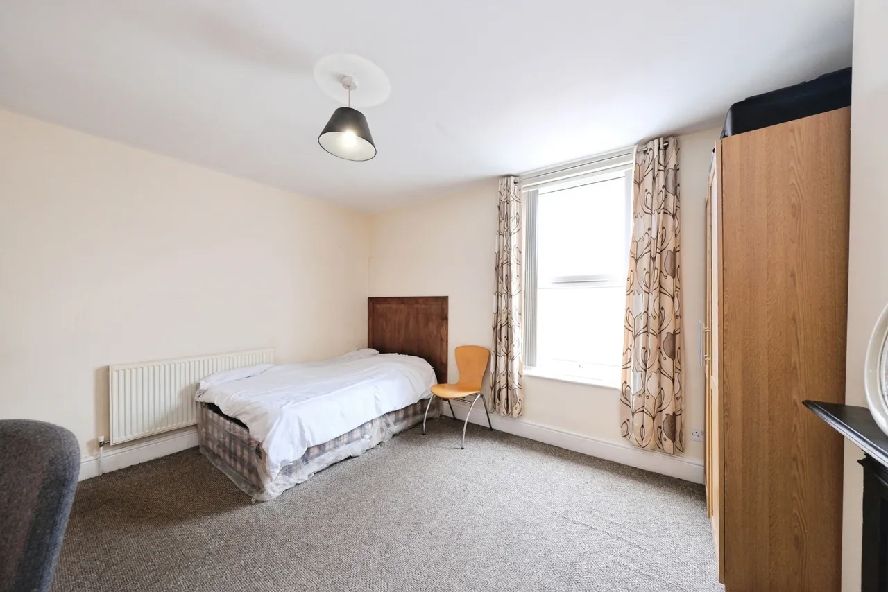 City Road, Nottingham, NG7, photo 13