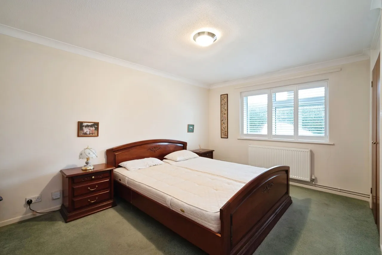 Goldring Close, Hayling Island, PO11, photo 12