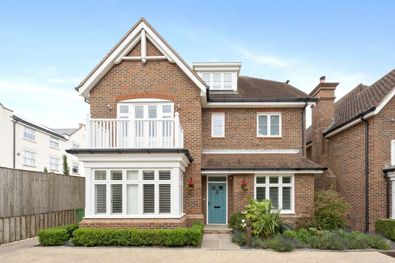 River Walk, Horsham, RH12, photo 35