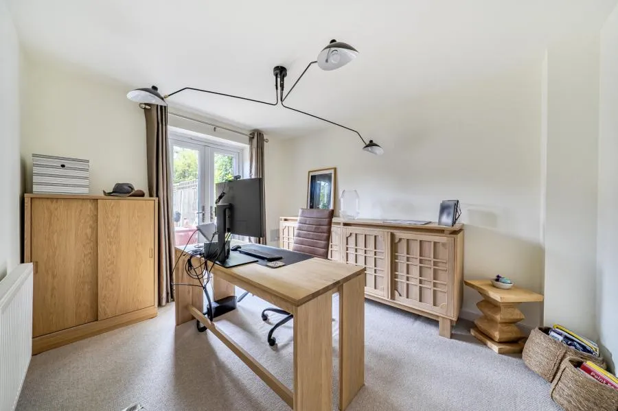 Denman Drive, Newbury, RG14, photo 11