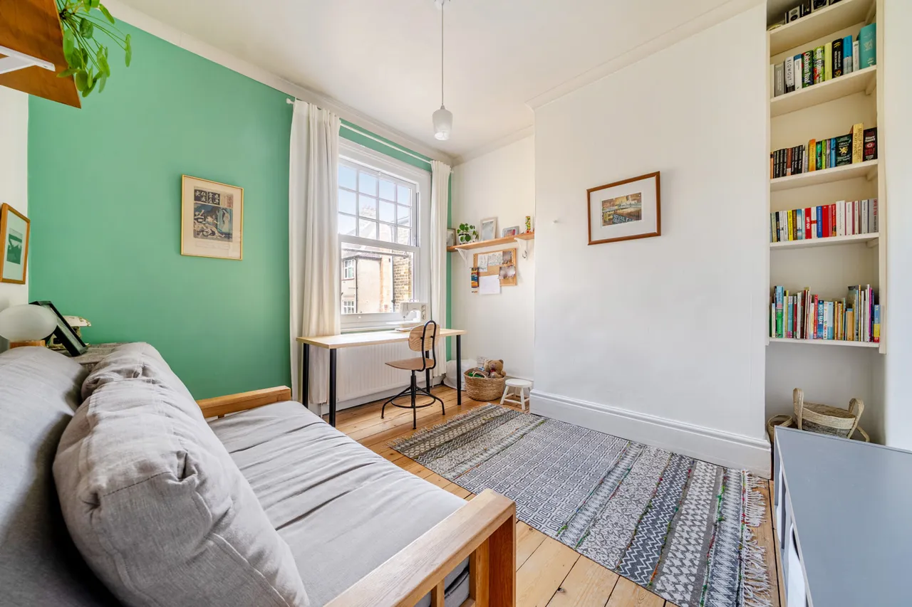 Cleanthus Road, SE18, photo 11