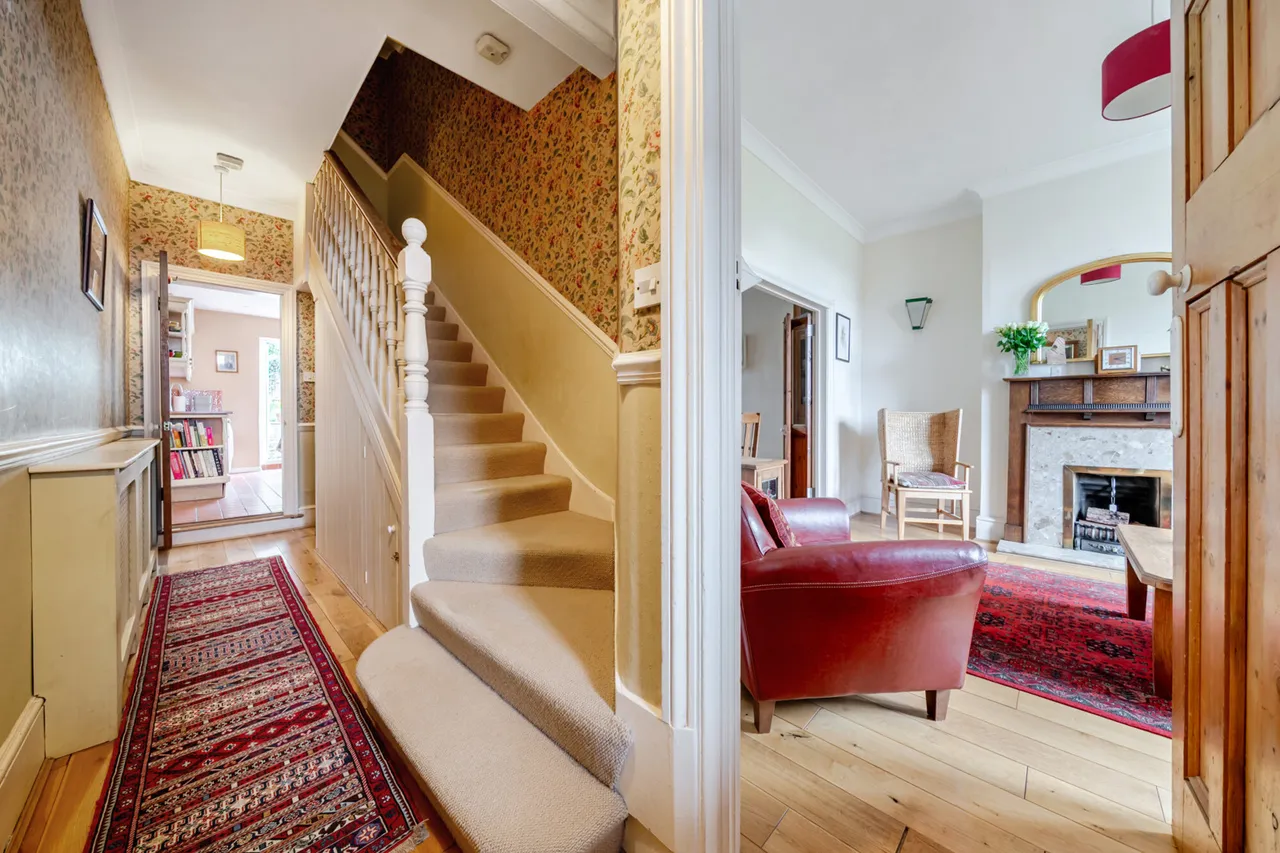 Cleanthus Road, SE18, photo 17