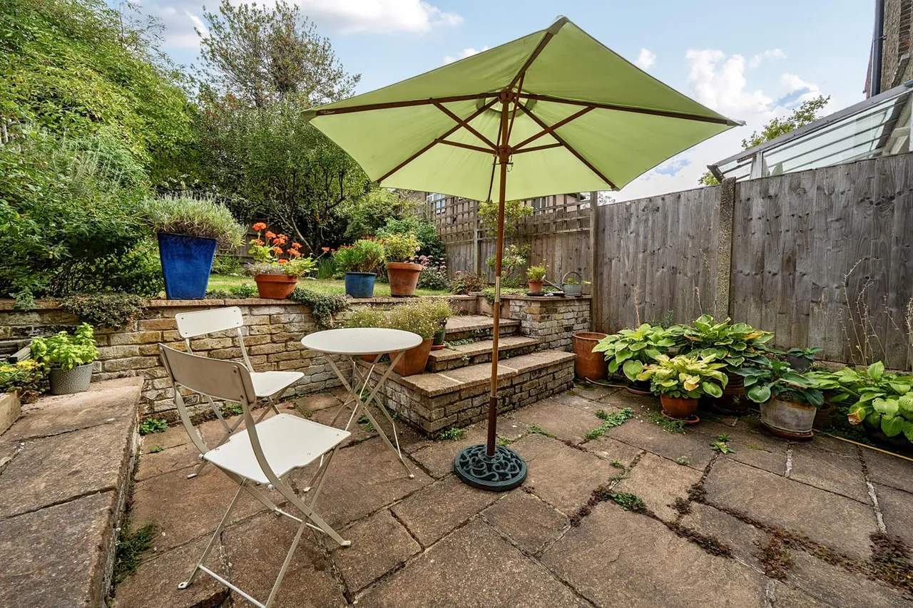 Cleanthus Road, SE18, photo 22