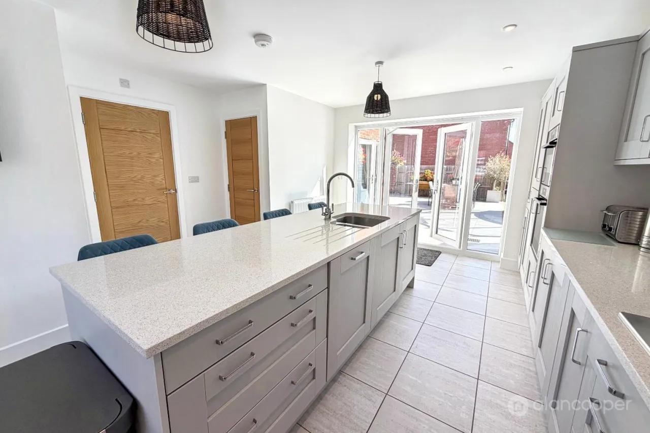Wyandotte Lane, Nuneaton, CV11, photo 9