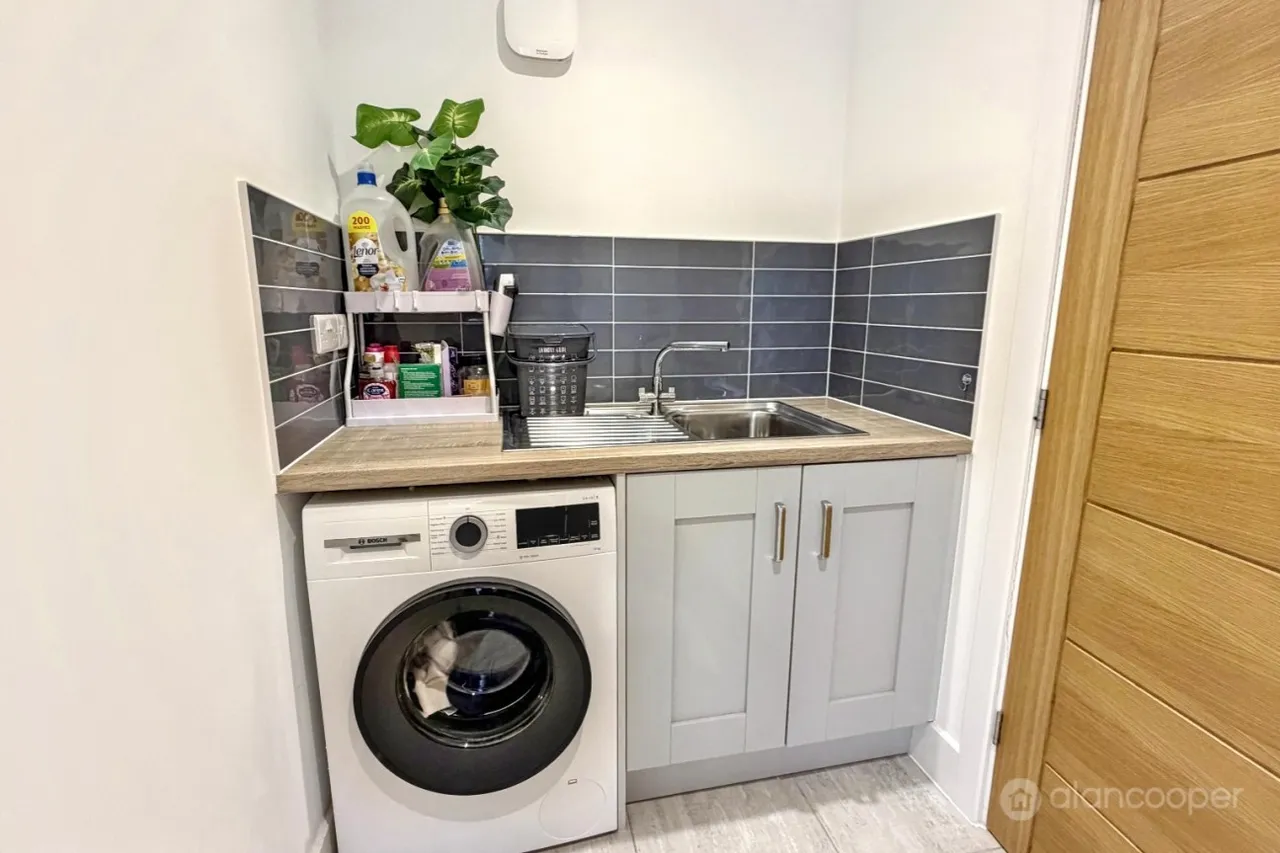 Wyandotte Lane, Nuneaton, CV11, photo 12