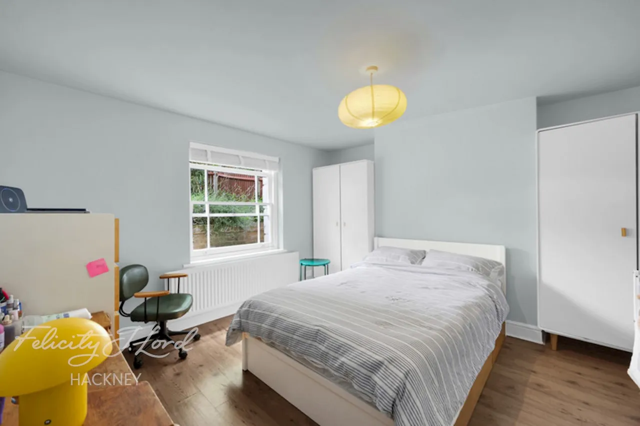Ainsworth Road, London, E9, photo 4