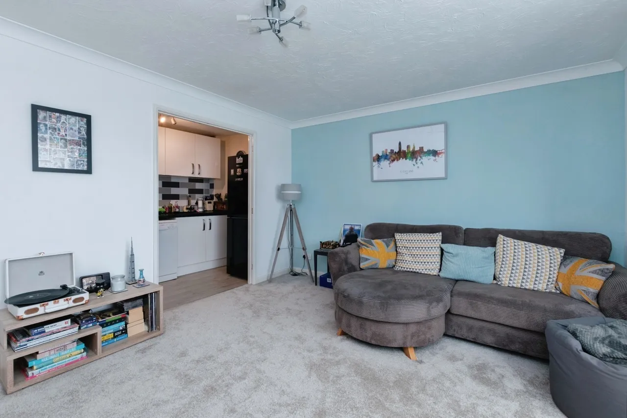 Saffron Way, Knighton Heath, BH11, photo 5