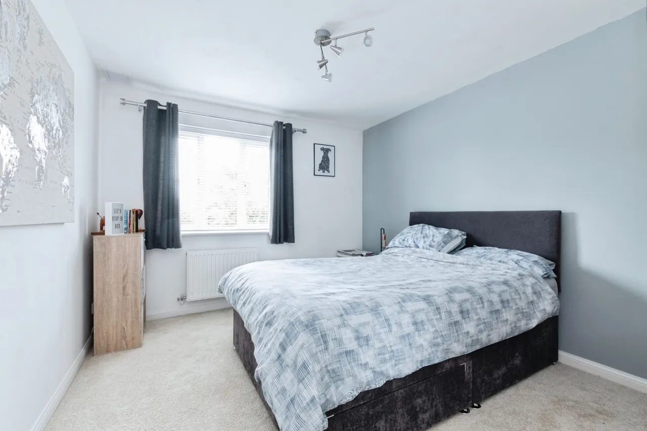 Saffron Way, Knighton Heath, BH11, photo 8