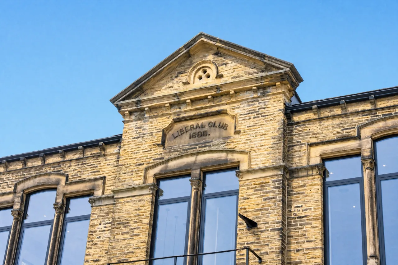 Old Road, Farsley, LS28, photo 19