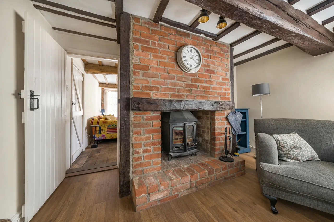 Redlands Lane, Ewshot, GU10, photo 6