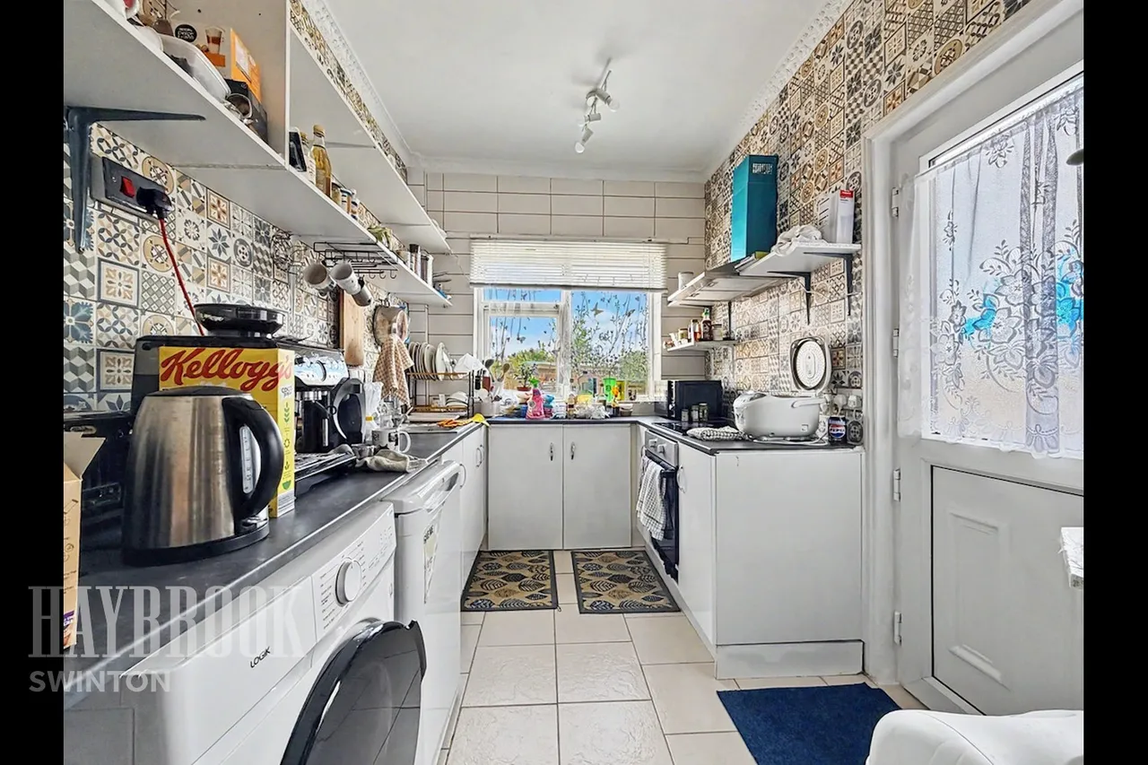 Sandymount Road, Wath Upon Dearne, photo 4