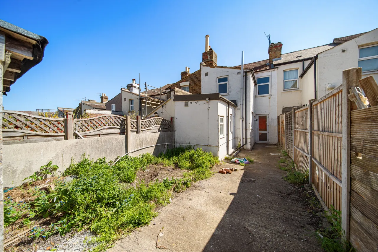 Coleman Road, Belvedere, DA17 5AW, photo 12