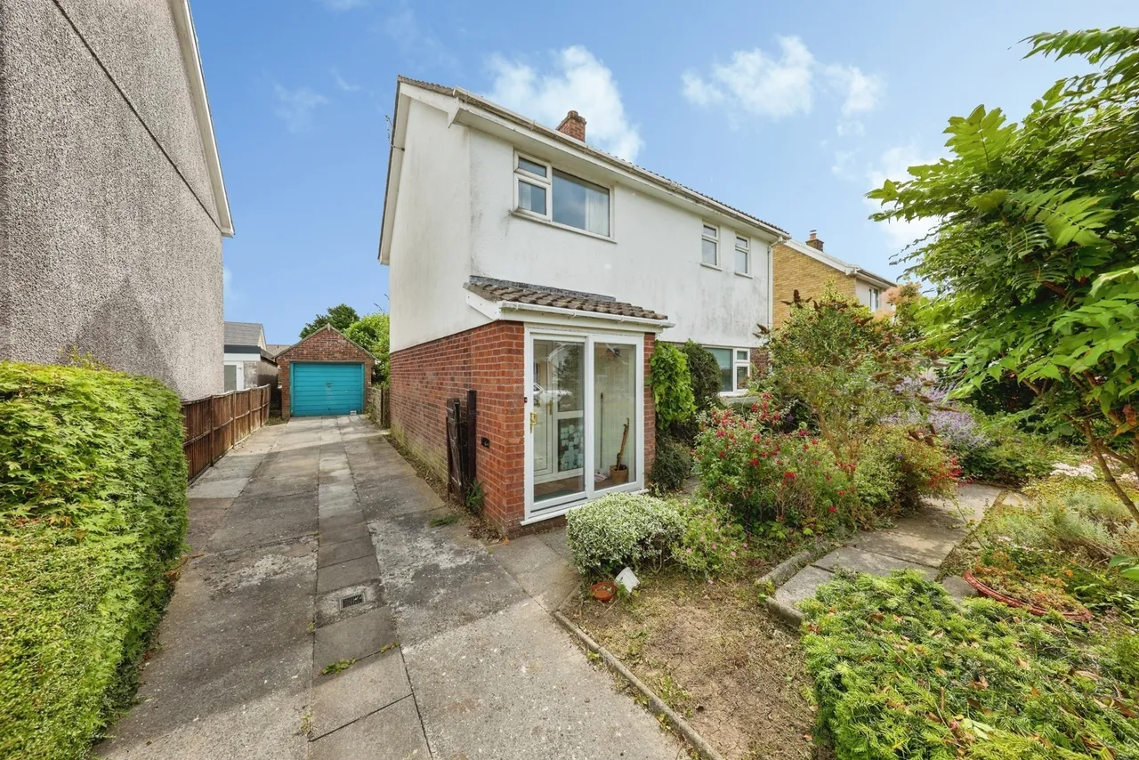 3 bed house for sale, Heol Morfa Brenin, Johnstown, SA31