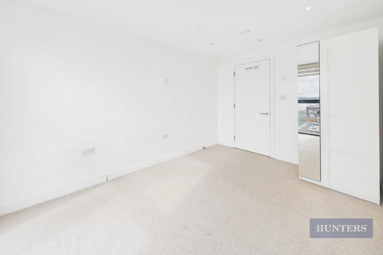 The Moresby Tower, Ocean Village, SO14, photo 13