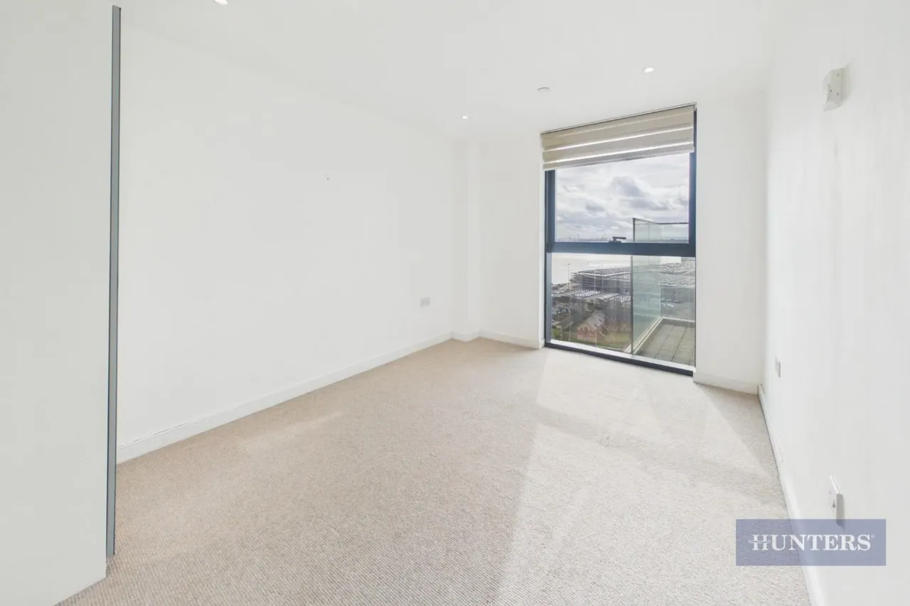 The Moresby Tower, Ocean Village, SO14, photo 12