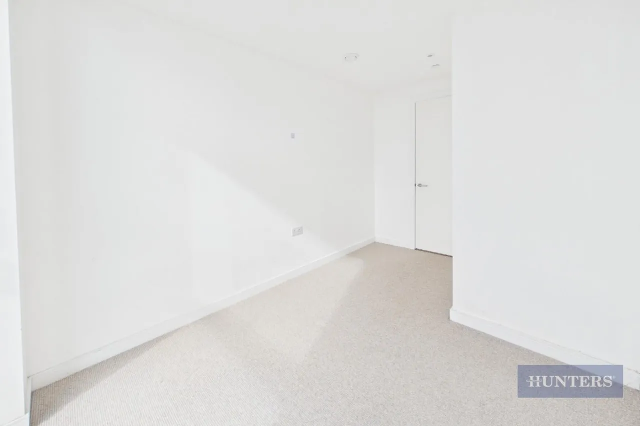 The Moresby Tower, Ocean Village, SO14, photo 15