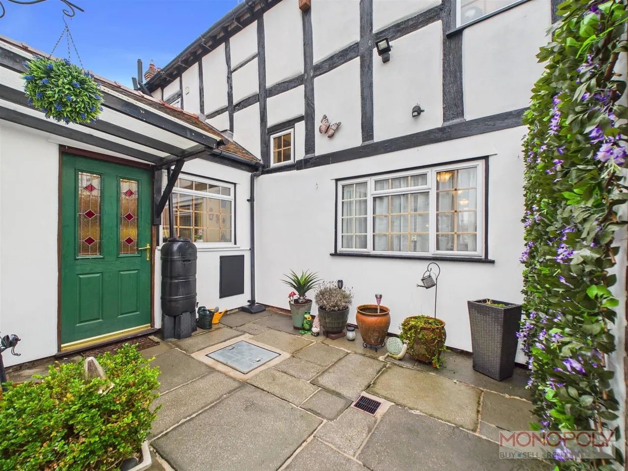 High Street, Overton, LL13, photo 30