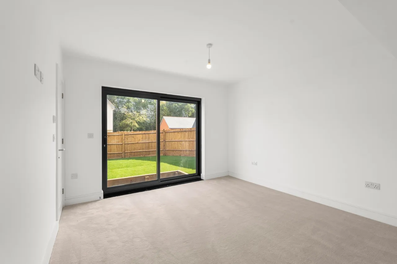 Dunmow Road, Hatfield Heath, CM22, photo 9