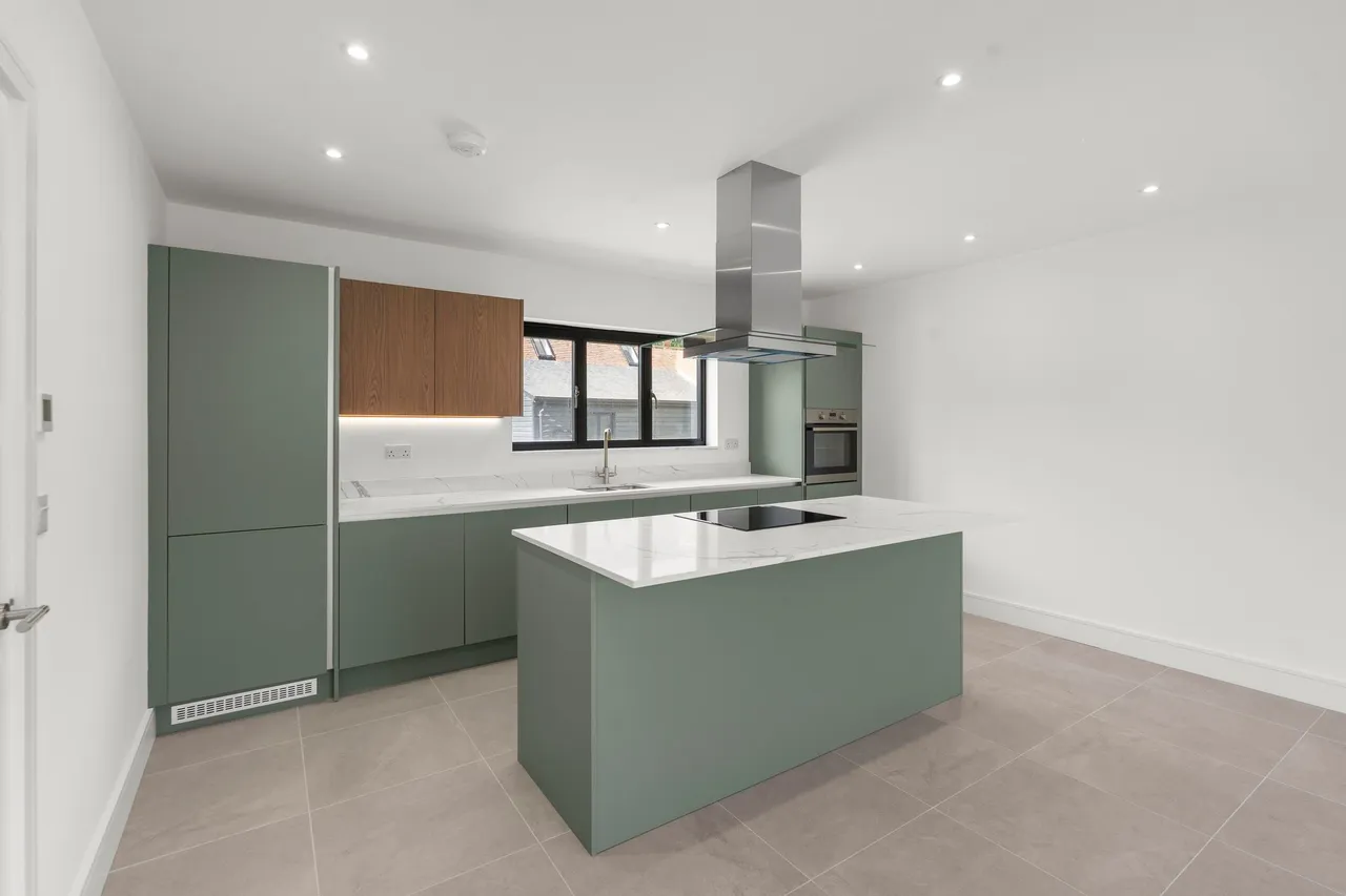 Dunmow Road, Hatfield Heath, CM22, photo 6