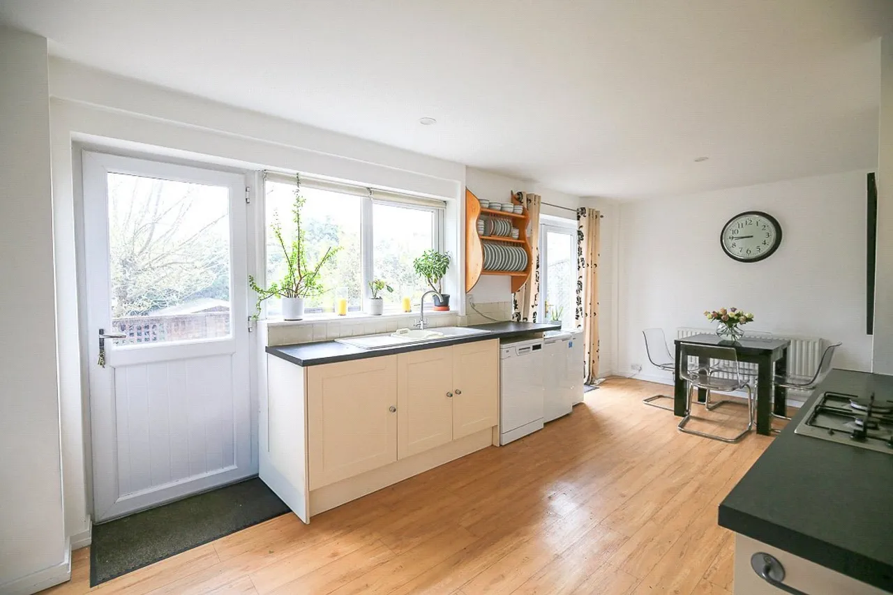 The Dell, Westbury-on-Trym, BS9, photo 6