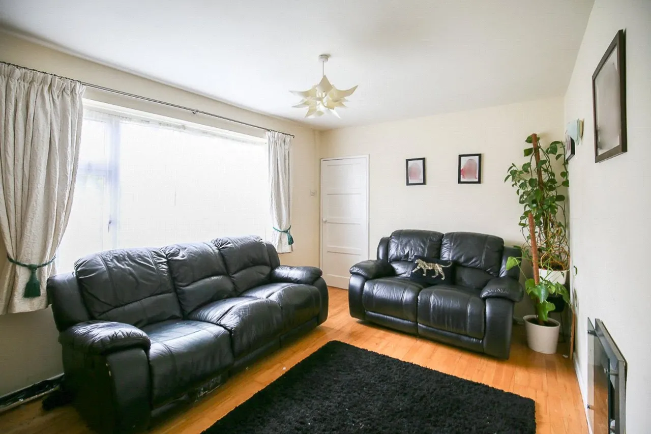 The Dell, Westbury-on-Trym, BS9, photo 9
