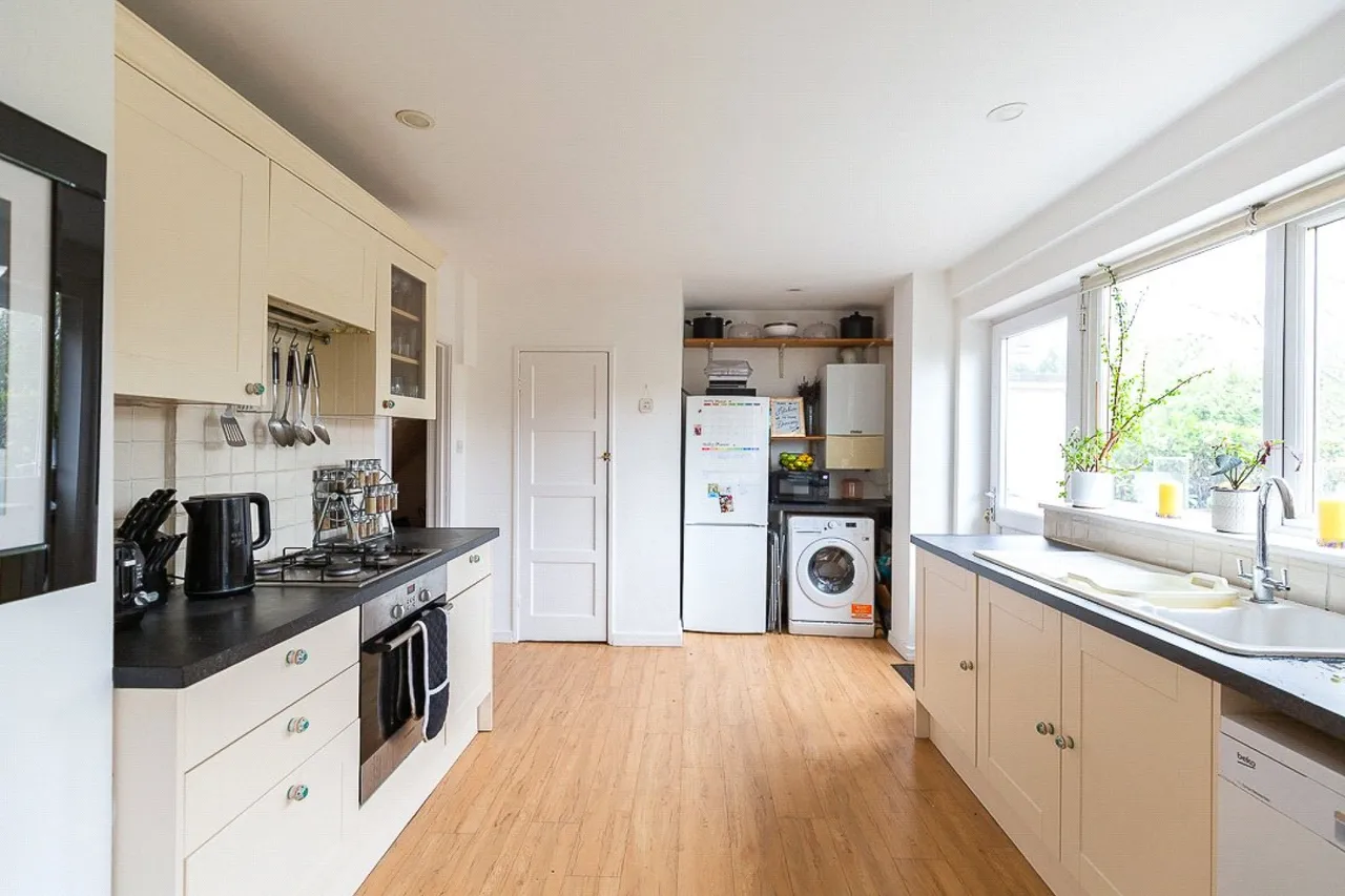 The Dell, Westbury-on-Trym, BS9, photo 5