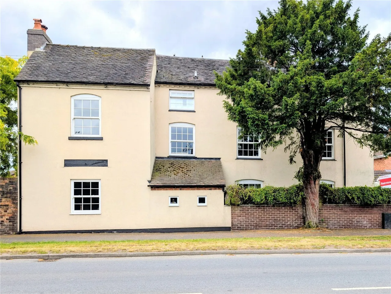 4 bed house for sale, Fazeley Road, Tamworth, B78