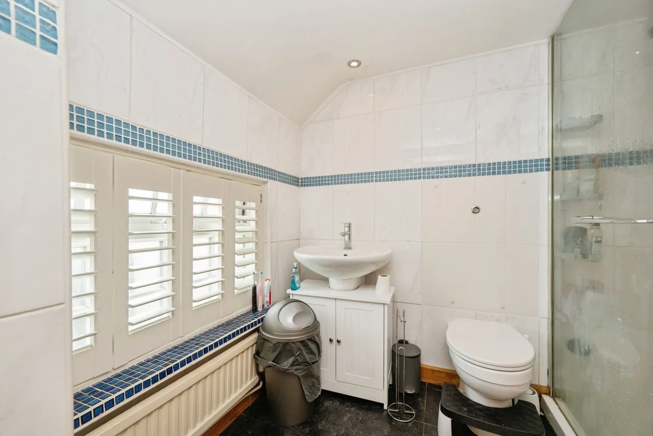 Fazeley Road, Tamworth, B78, photo 30