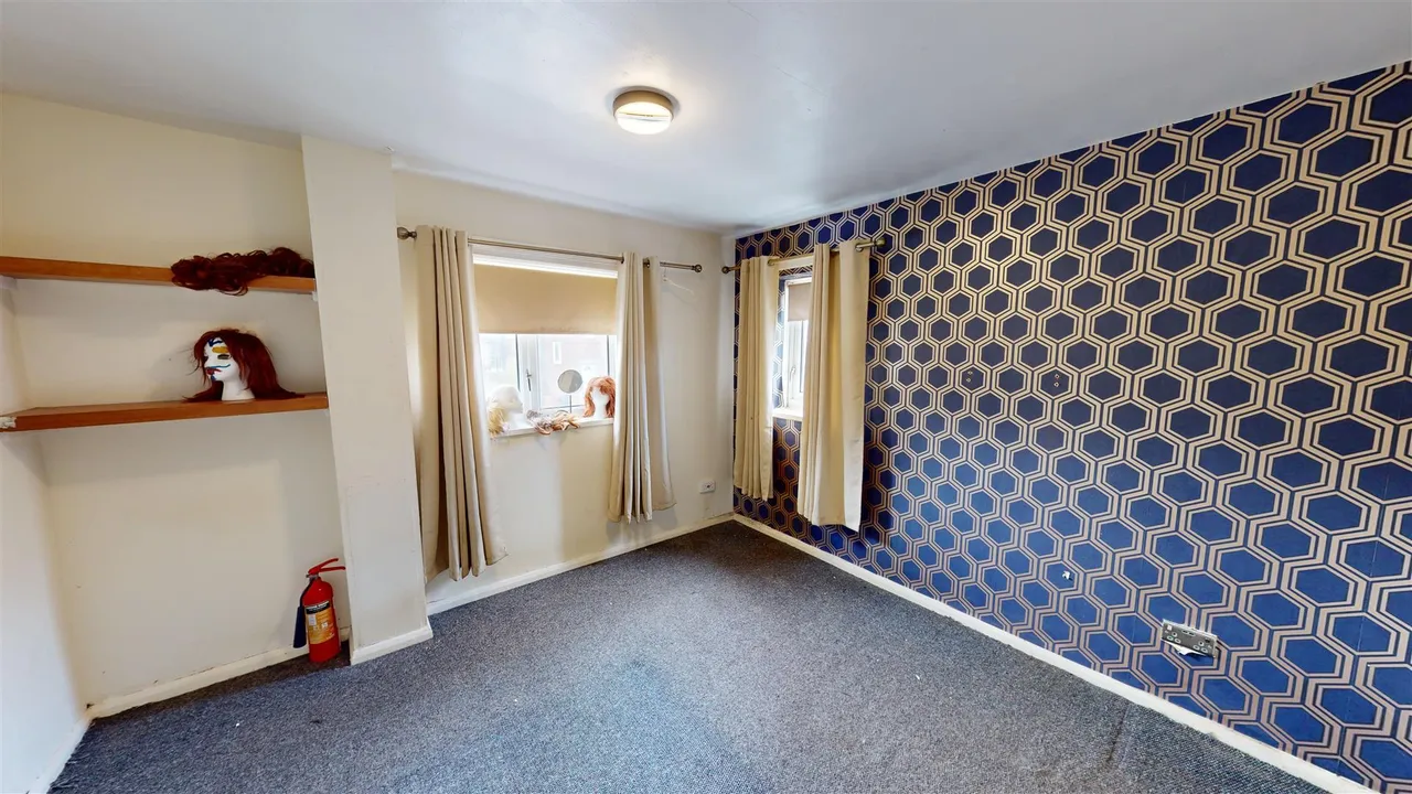 Nevis Grove, Bolton, BL1 6RP, photo 5