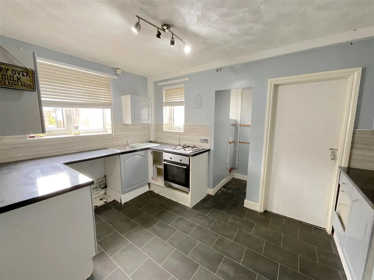 Nevis Grove, Bolton, BL1 6RP, photo 17