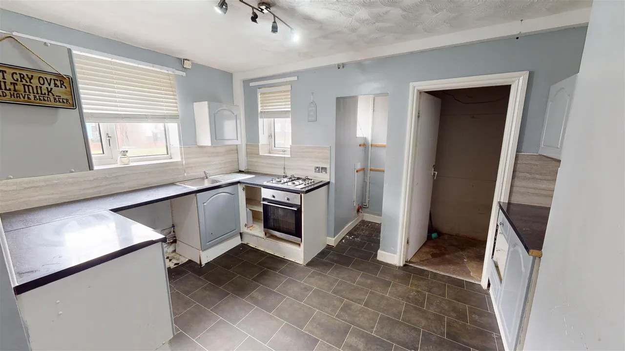3 bed house for sale — Nevis Grove, Bolton, BL1 6RP