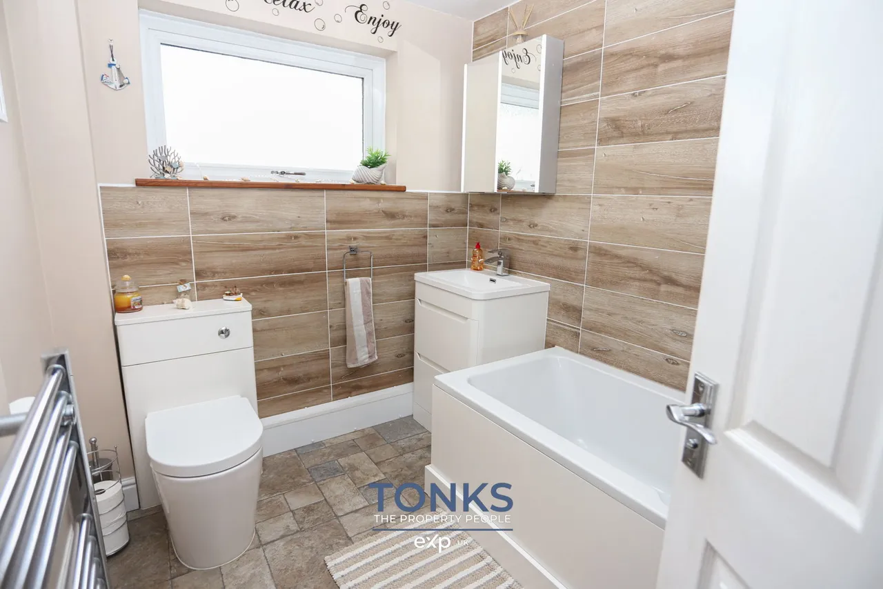 Waterfall Lane, Rowley Regis, B65, photo 14