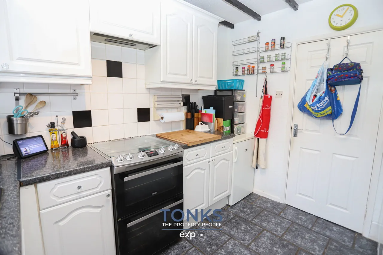 Waterfall Lane, Rowley Regis, B65, photo 6