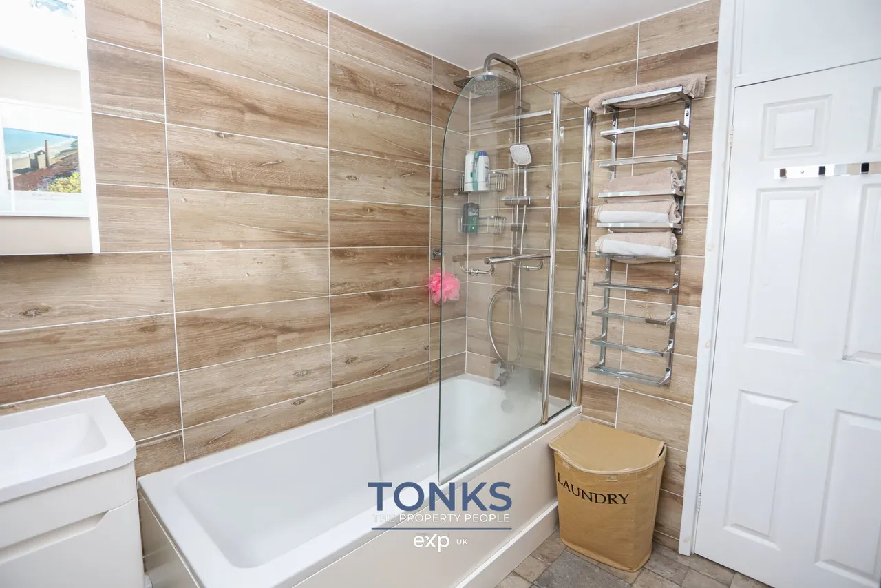 Waterfall Lane, Rowley Regis, B65, photo 15