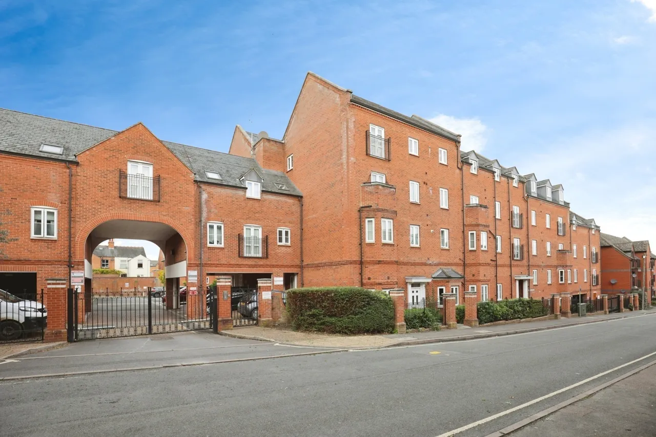 Cherwell Court, Britannia Road, Banbury, Oxfordshire, OX16, photo 13